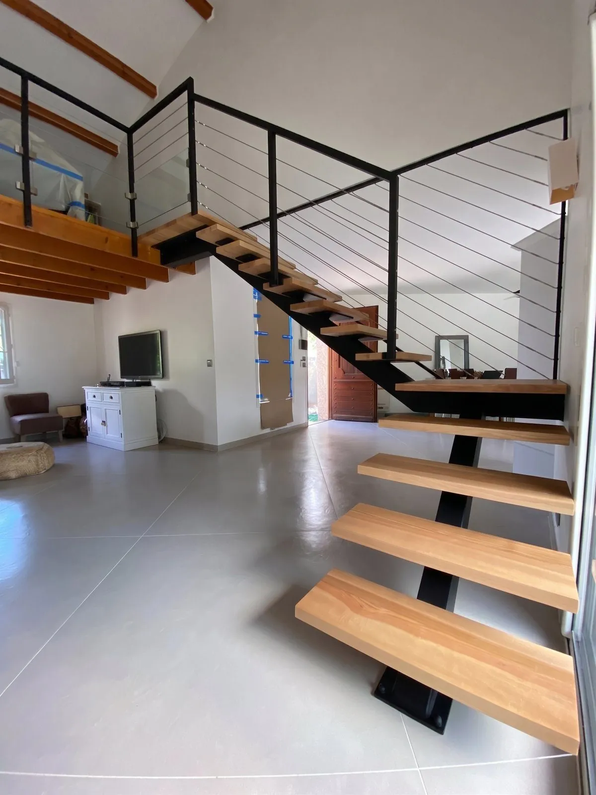 Escalier design métal et chêne — Toulon
